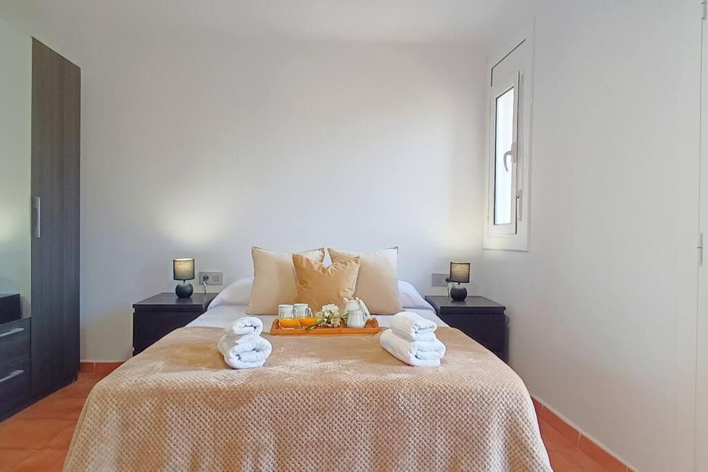 Апартаменты Apartamento En Рода-де-Бара Экстерьер фото
